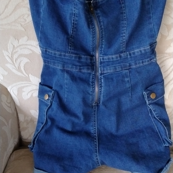 Blue jean romper - Picture 4 of 4